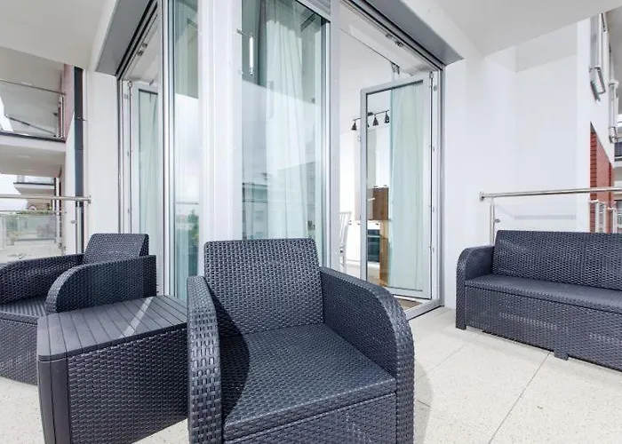 Klifowa 36 * レバル