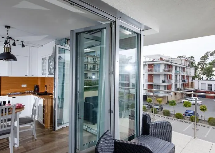 Klifowa 36 * レバル