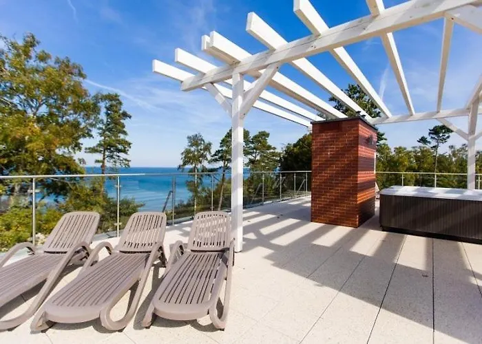 Klifowa 36 * レバル