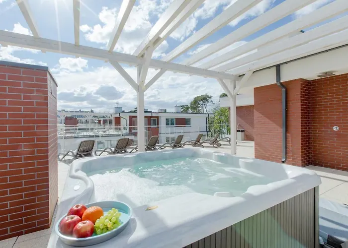 アパート Klifowa 36 レバル