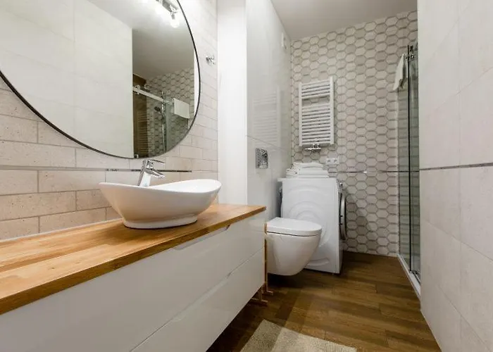 アパート Klifowa 36 レバル